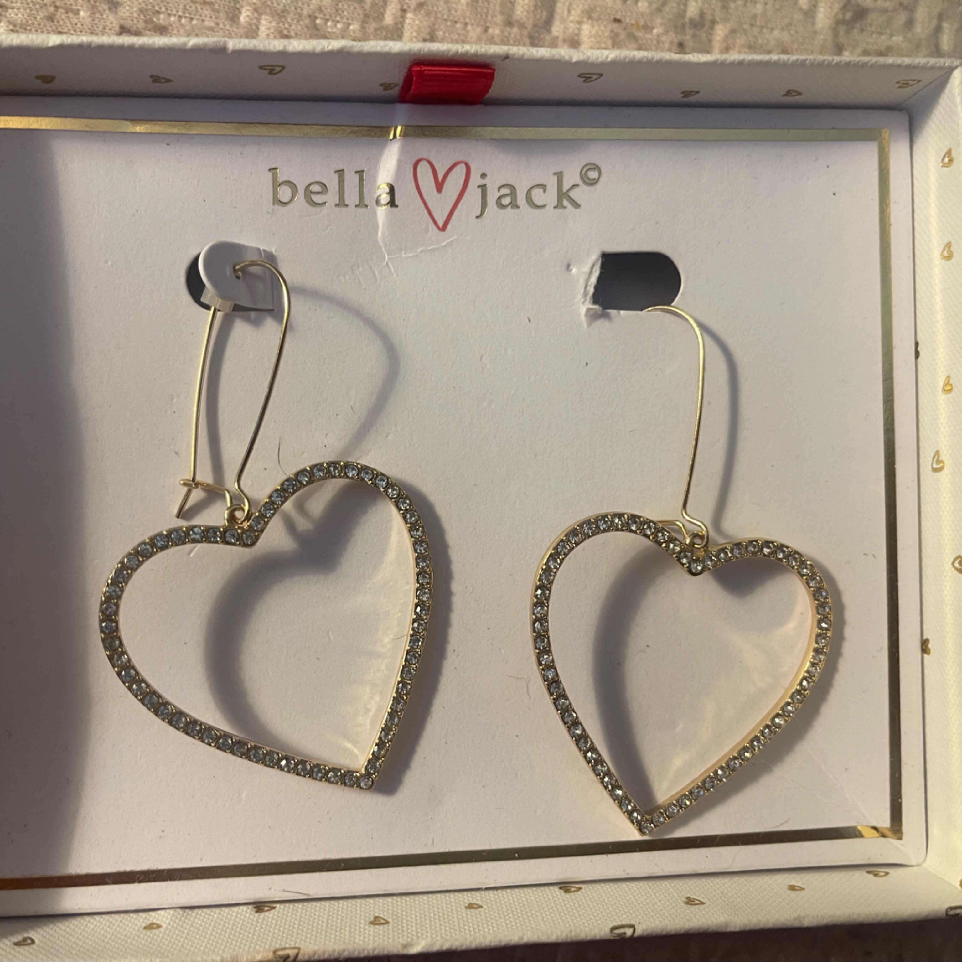 Bella Jack Silver Heart Earrings Valentines Day 16$
